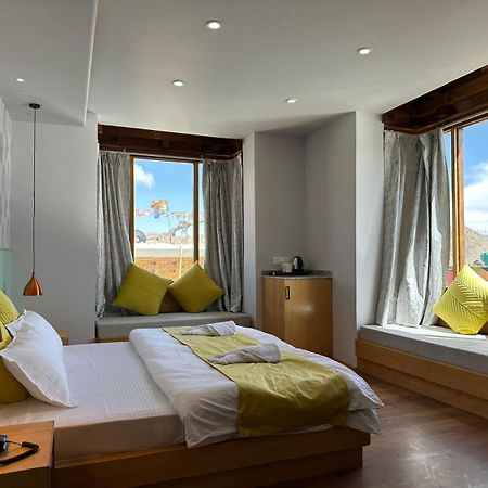 Maple House Ladakh Hotel Лех Екстериор снимка